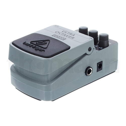 Behringer UO300 ULTRA OCTAVER Guitar Pedal